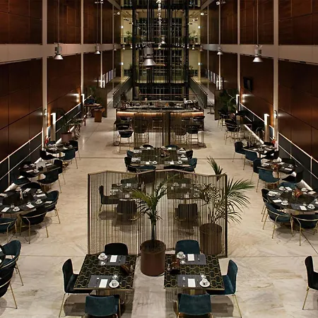 מלון Doubletree By Hilton Lingotto טורינו