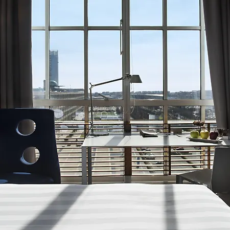 Doubletree By Hilton Lingotto Отель 4*