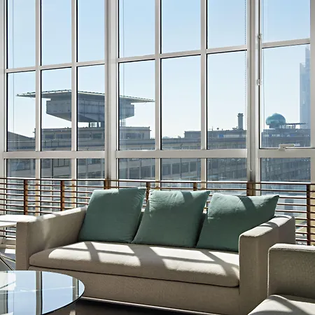 Doubletree By Hilton Lingotto Отель