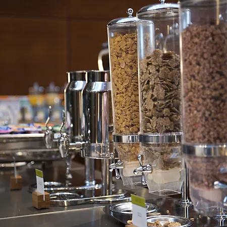 Отель Doubletree By Hilton Lingotto 4*