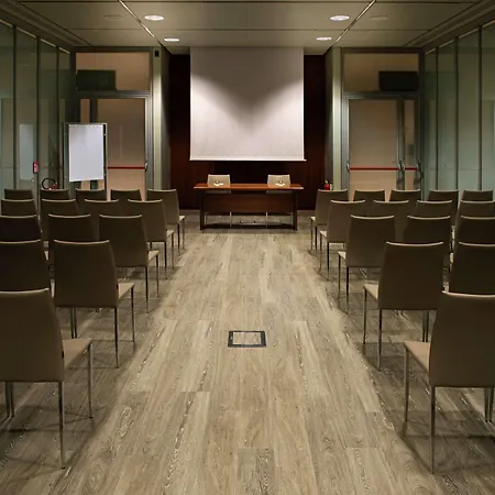 Doubletree By Hilton Lingotto 4*