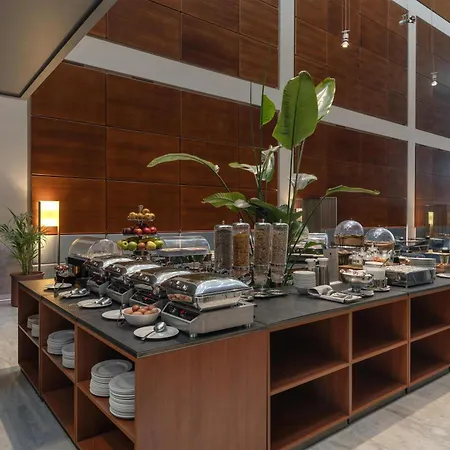 Hotel Doubletree By Hilton Lingotto Turin