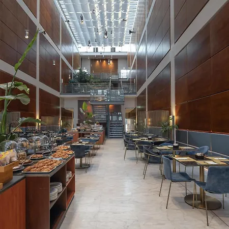 Doubletree By Hilton Lingotto 4*