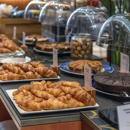 Doubletree By Hilton Lingotto Hotel Turin