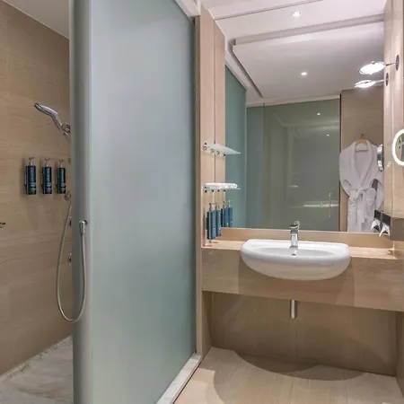 Doubletree By Hilton Lingotto