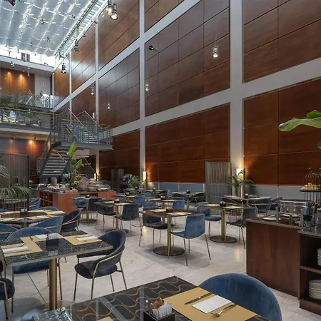 Doubletree By Hilton Lingotto Turin
