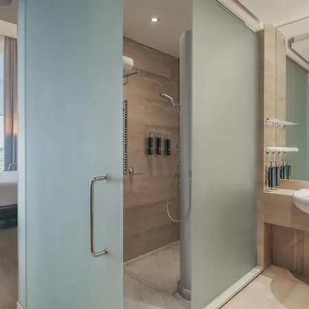 Doubletree By Hilton Lingotto Hotel Turin
