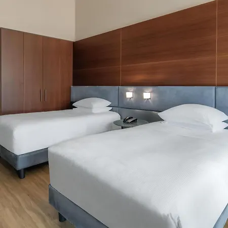 Doubletree By Hilton Lingotto 4*
