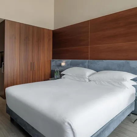 Hotel Doubletree By Hilton Lingotto