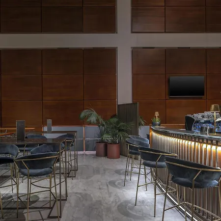 Doubletree By Hilton Lingotto 4*