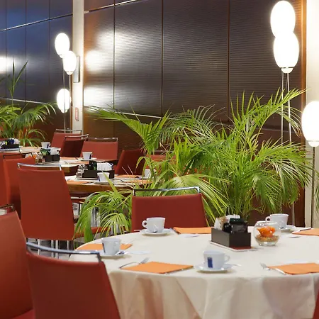 Doubletree By Hilton Lingotto 4*