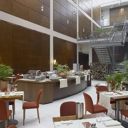 Hotel Doubletree By Hilton Lingotto Turin