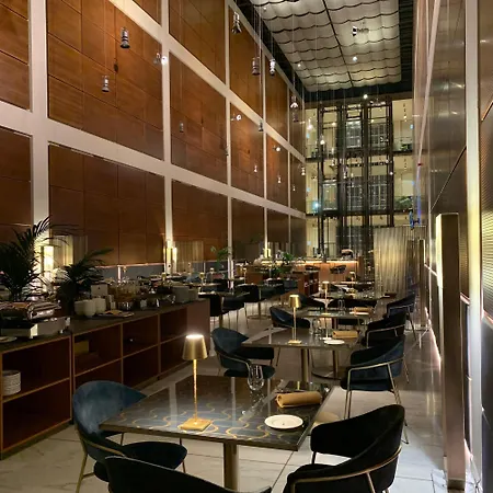 Doubletree By Hilton Lingotto Hotel