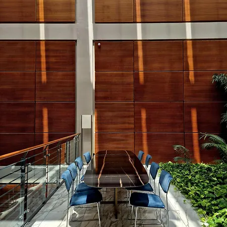 Doubletree By Hilton Lingotto